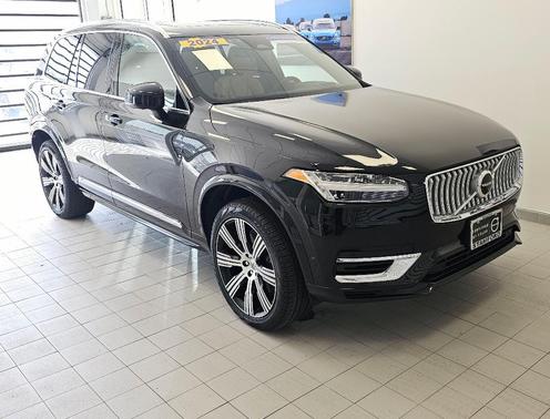 2024 Volvo XC90 Recharge Plug-In Hybrid T8 Ultimate Bright Theme 7-Seater