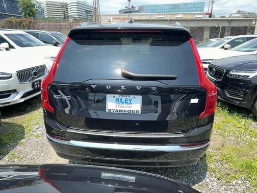 2024 Volvo XC90 Recharge Plug-In Hybrid T8 Ultimate Bright Theme 7-Seater