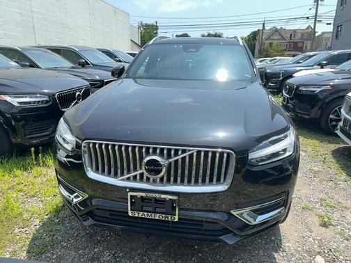2024 Volvo XC90 Recharge Plug-In Hybrid T8 Ultimate Bright Theme 7-Seater