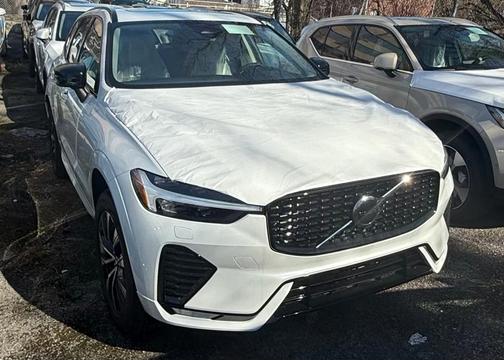 2025 Volvo XC60 B5 Core