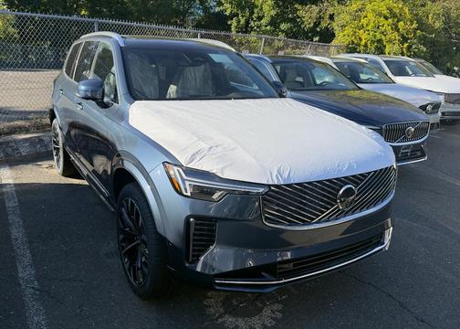 2026 Volvo XC90 B6 Plus 7-Seater