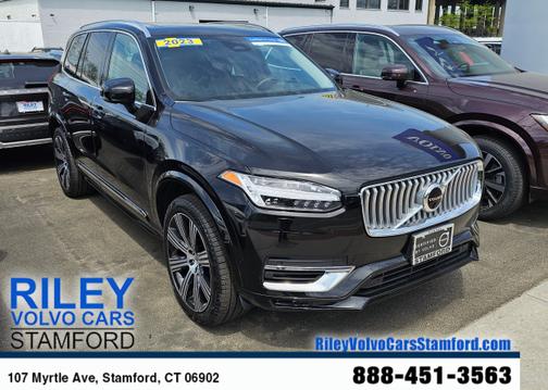 2023 Volvo XC90 Recharge Plug-In Hybrid Plus 6-Seater
