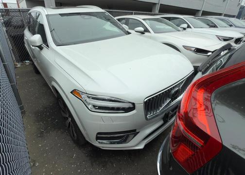 2023 Volvo XC90 B6 Ultimate 7-Seater