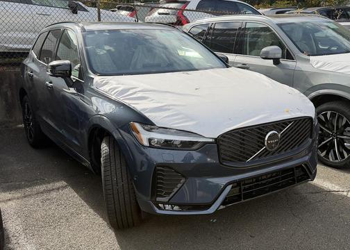 2026 Volvo XC60 B5 Plus