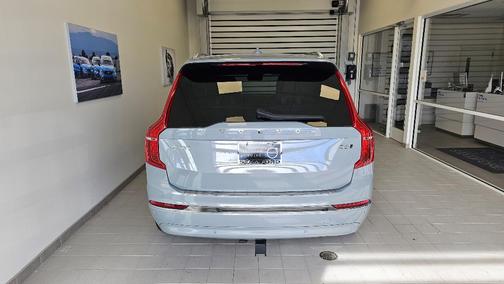 2024 Volvo XC90 B6 Ultimate Bright Theme 7-Seater