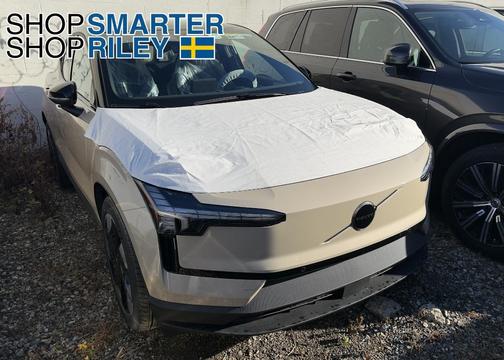 2026 Volvo EX30 Twin Motor Plus