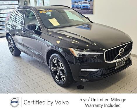 2022 Volvo XC60 B5 Momentum
