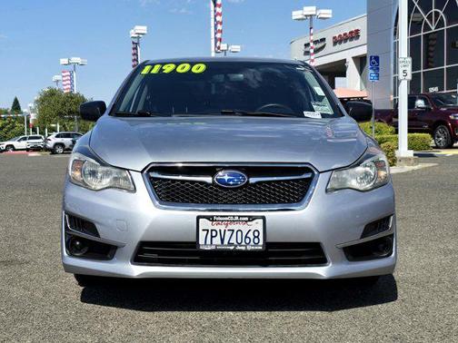 2016 Subaru Impreza 2.0i