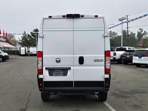 2025 RAM ProMaster 2500 Tradesman