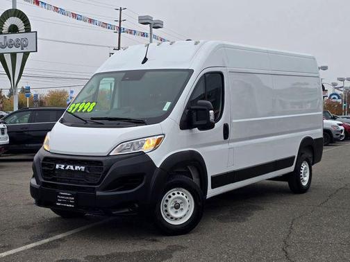 2025 RAM ProMaster 2500 Tradesman