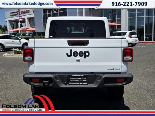 2025 Jeep Gladiator High Tide