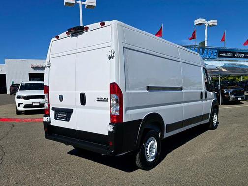 2025 RAM ProMaster 2500 Tradesman