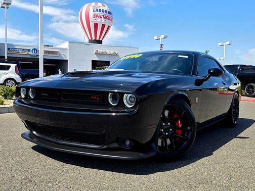 2022 Dodge Challenger R/T Scat Pack