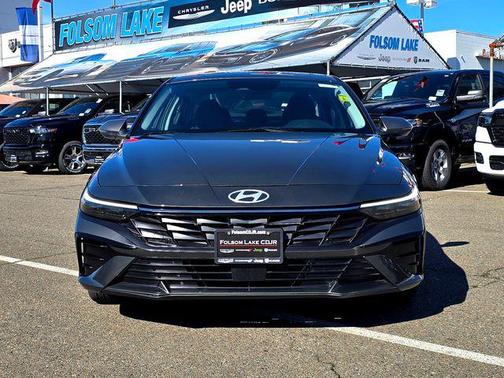 2025 Hyundai ELANTRA HEV Limited