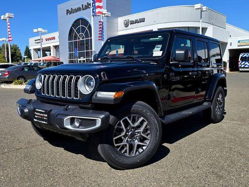 2025 Jeep Wrangler 4-Door Sahara 4x4