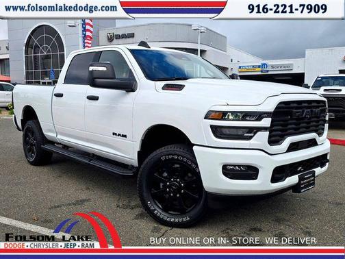 Bright White Clearcoat 2025 RAM 2500 Big Horn Crew Cab 4x4 6'4' Box