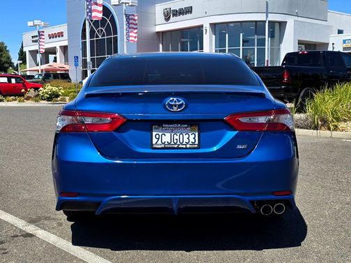 2018 Toyota Camry SE