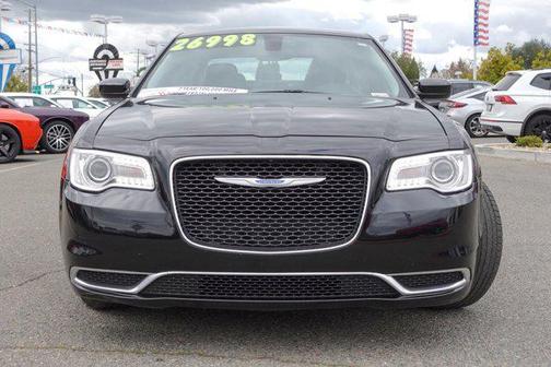 2023 Chrysler 300 Touring