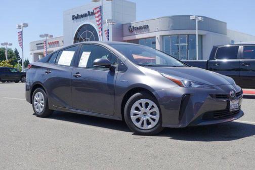 2022 Toyota Prius LE
