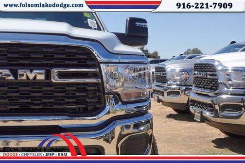 2024 RAM 2500 Tradesman Crew Cab 4x4 8' Box
