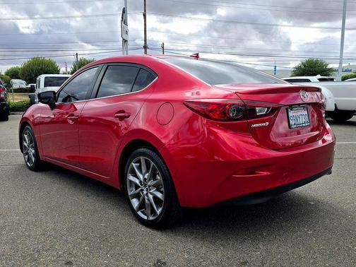 2018 Mazda Mazda3 Touring
