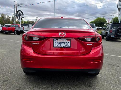 2018 Mazda Mazda3 Touring