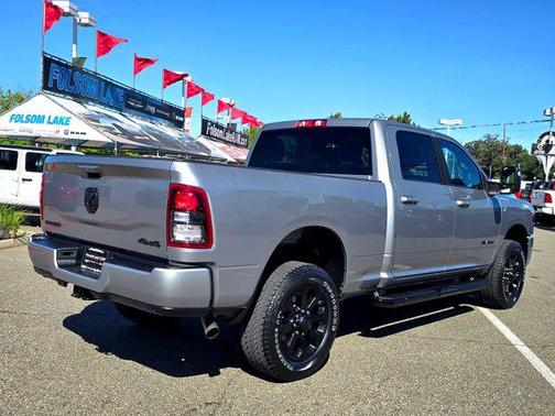 Billet Silver Metallic Clearcoat 2024 RAM 2500 Big Horn Crew Cab 4x4 6'4' Box