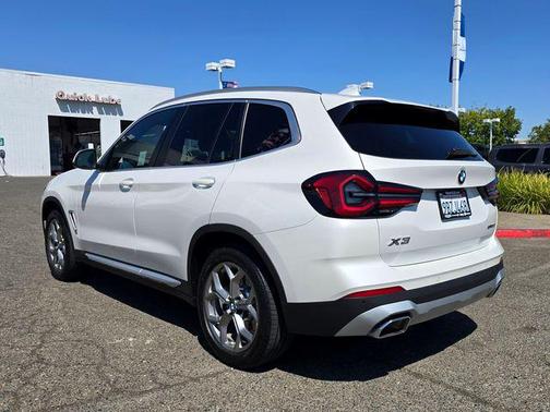 2022 BMW X3 sDrive30i