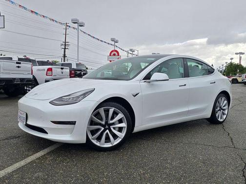2019 Tesla Model 3 Long Range