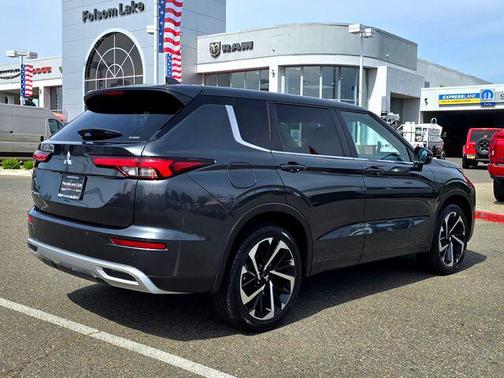 White Diamond/Black Roof 2024 Mitsubishi Outlander SE Ralliart S-AWC