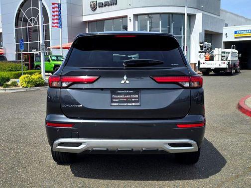 White Diamond/Black Roof 2024 Mitsubishi Outlander SE Ralliart S-AWC