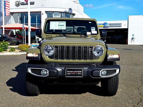 41 2026 Jeep Gladiator Sahara 4x4