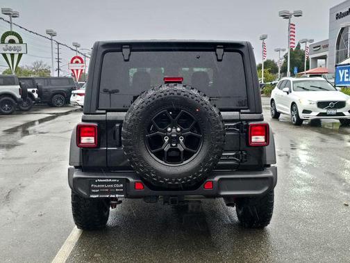 2024 Jeep Wrangler Willys