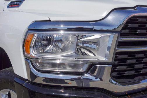 2022 RAM 2500 Big Horn Crew Cab 4x4 6'4' Box