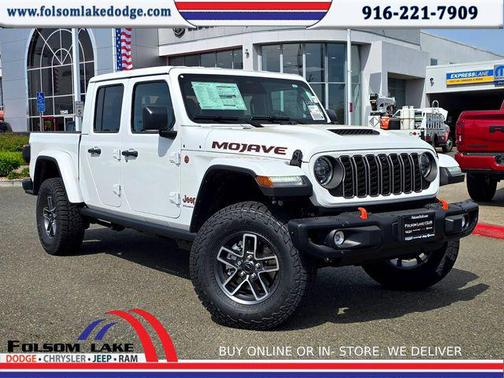 Bright White Clearcoat 2026 Jeep Gladiator Mojave X 4x4