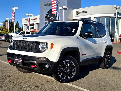 2023 Jeep Renegade Trailhawk