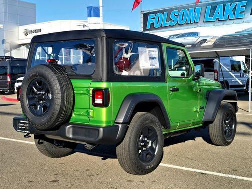 2026 Jeep Wrangler Sport