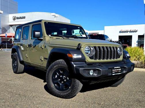 2025 Jeep Wrangler Sport