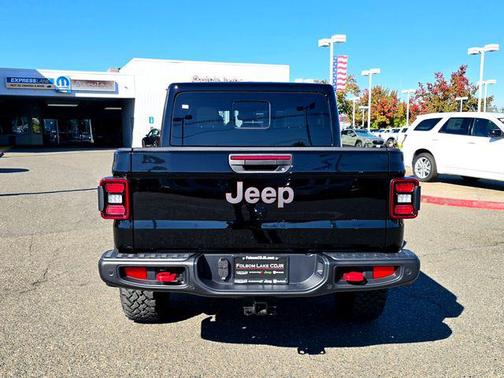 2025 Jeep Gladiator Rubicon