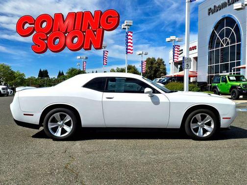 2021 Dodge Challenger SXT