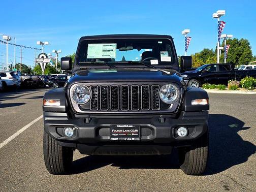 Granite Crystal Metallic Clearcoat 2026 Jeep Wrangler Sport
