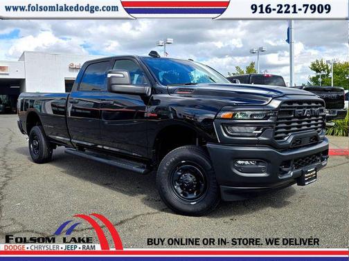 2025 RAM 2500 Tradesman Crew Cab 4x4 8' Box