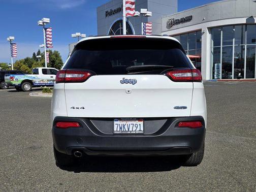 2016 Jeep Cherokee Latitude