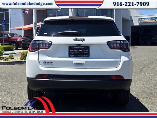 2025 Jeep Compass Latitude