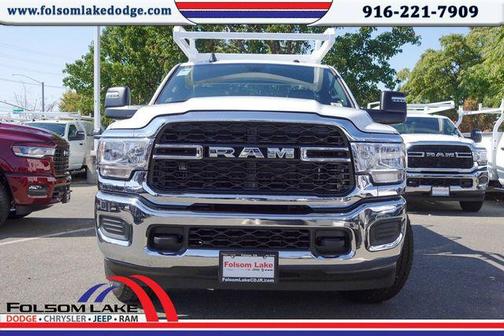 2024 RAM 2500 Tradesman Regular Cab 4x2 8' Box