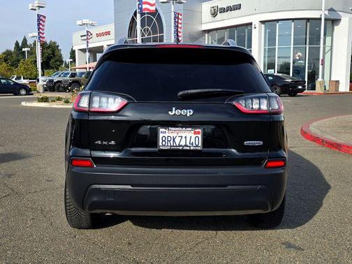 2020 Jeep Cherokee Latitude