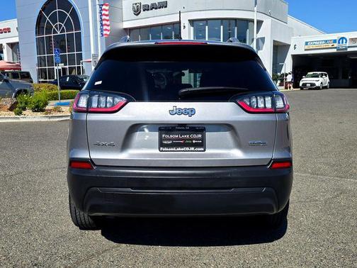 2020 Jeep Cherokee Latitude