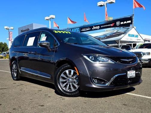 2019 Chrysler Pacifica Hybrid Limited