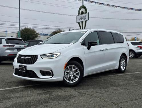 2026 Chrysler Pacifica L