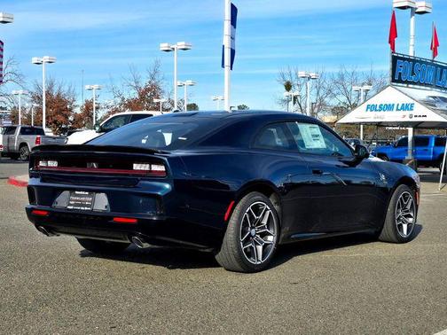 2026 Dodge Charger R/T Scat Pack